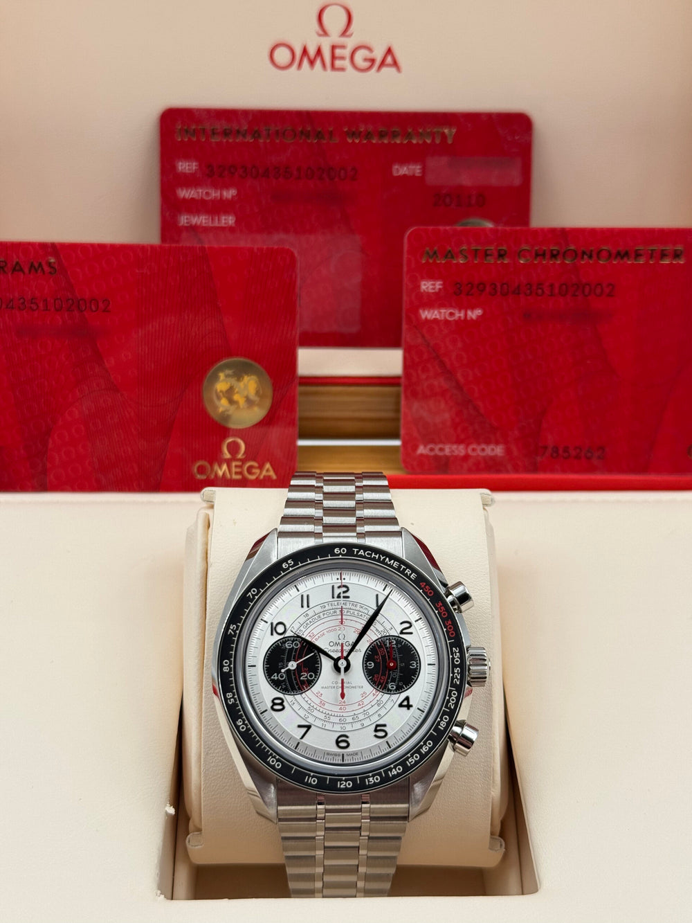 Omega Speedmaster Chronoscope 329.30.43.51.02.002