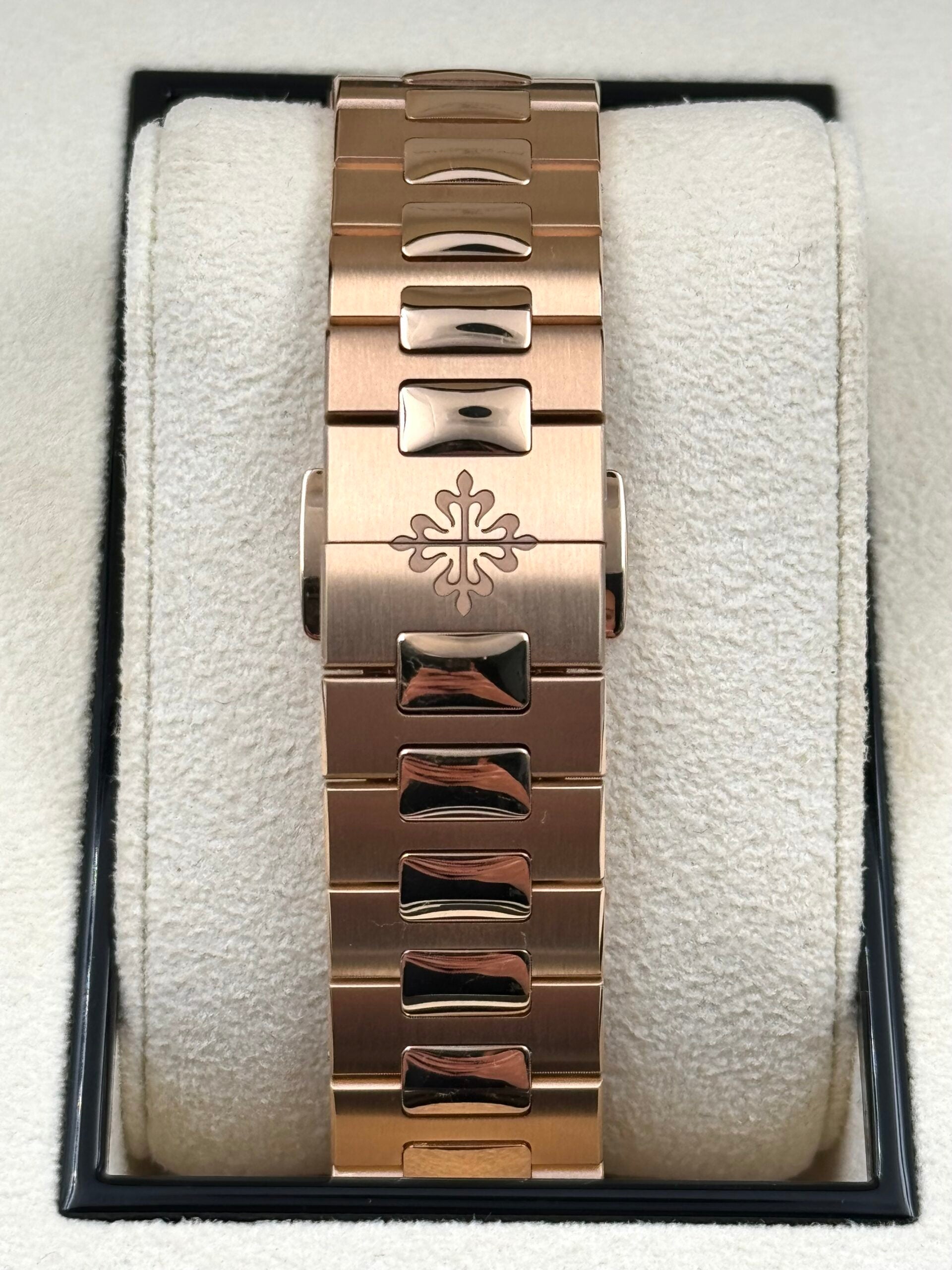 Patek Philippe Nautilus Travel Time 5990/1R