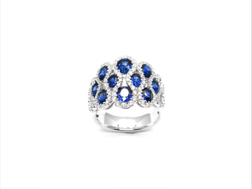 18kt White Gold Diamond and Blue Sapphire Fashion Ring