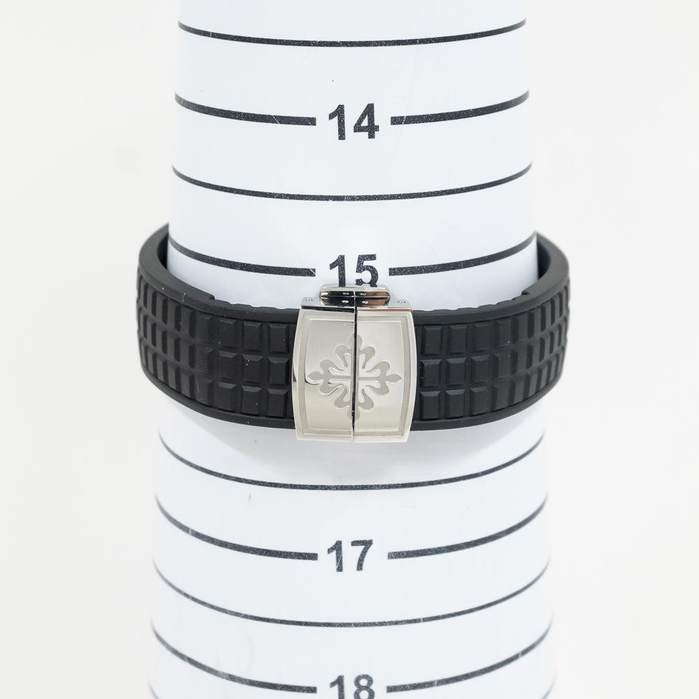 Aquanaut Luce 38.8mm Stainless Steel Diamond Bezel Quartz  5267/200A-001