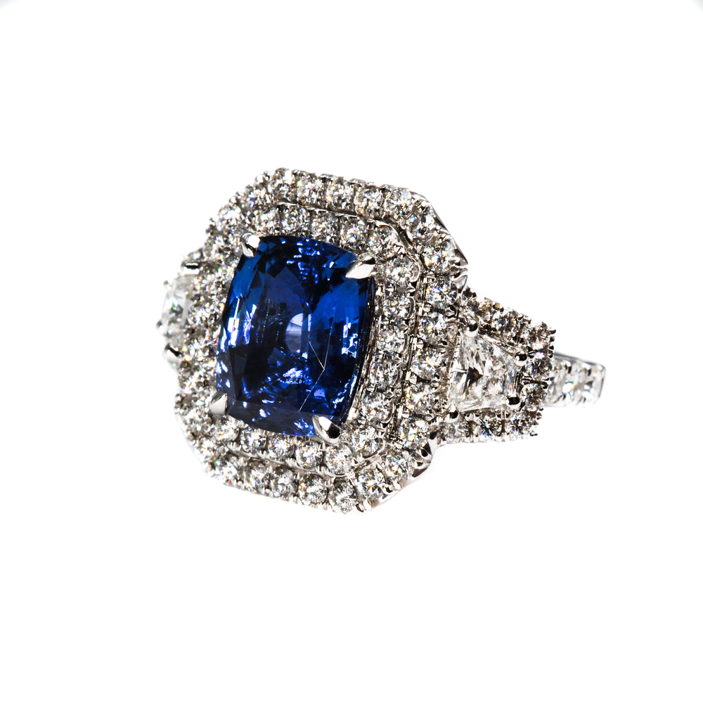 18kt White Gold 4ct Blue Sapphire Ring with Side Diamonds