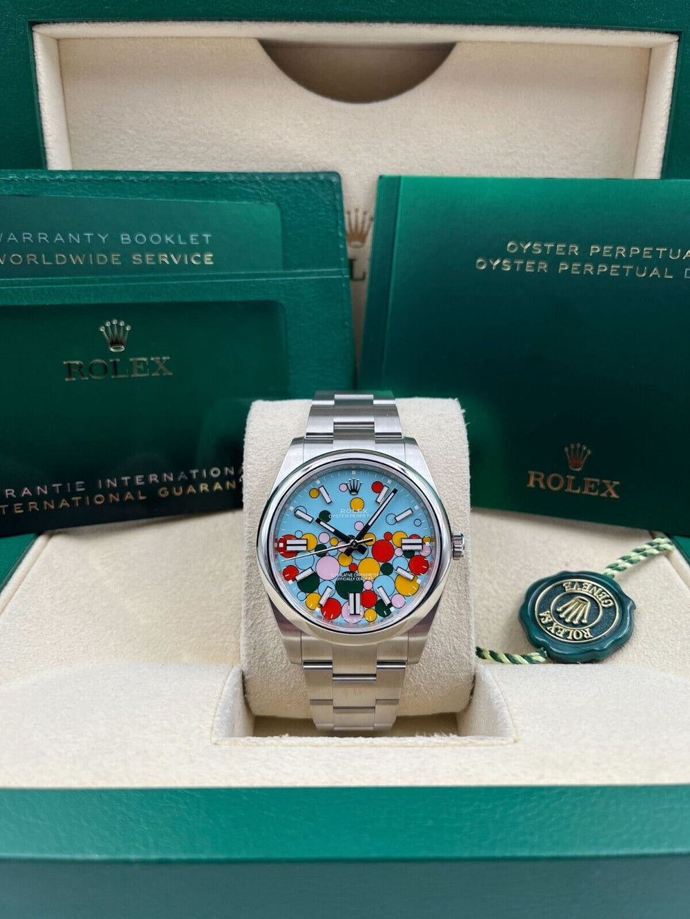 Rolex Oyster Perpetual 124300