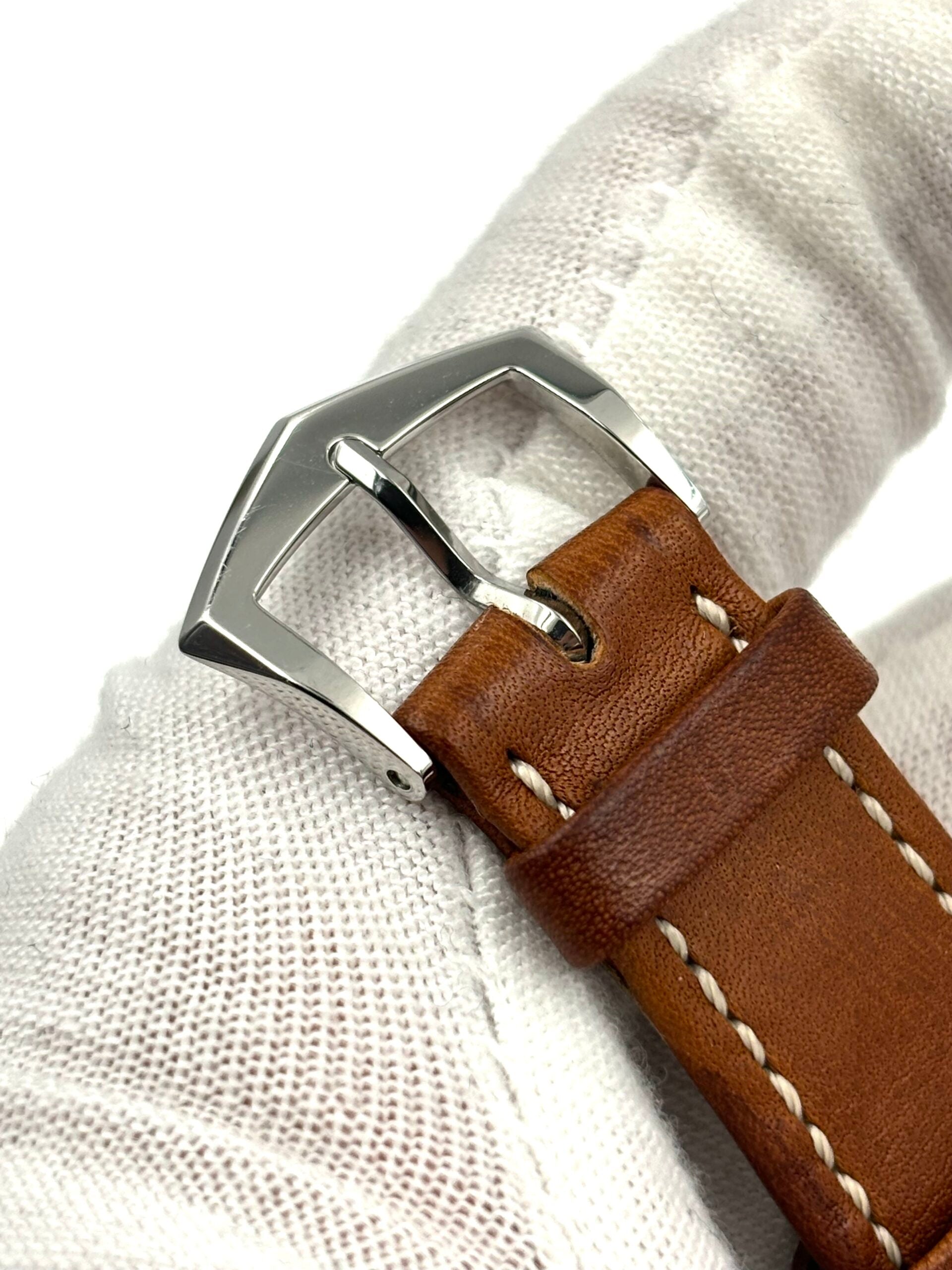 Patek Philippe Calatrava 5212A-001