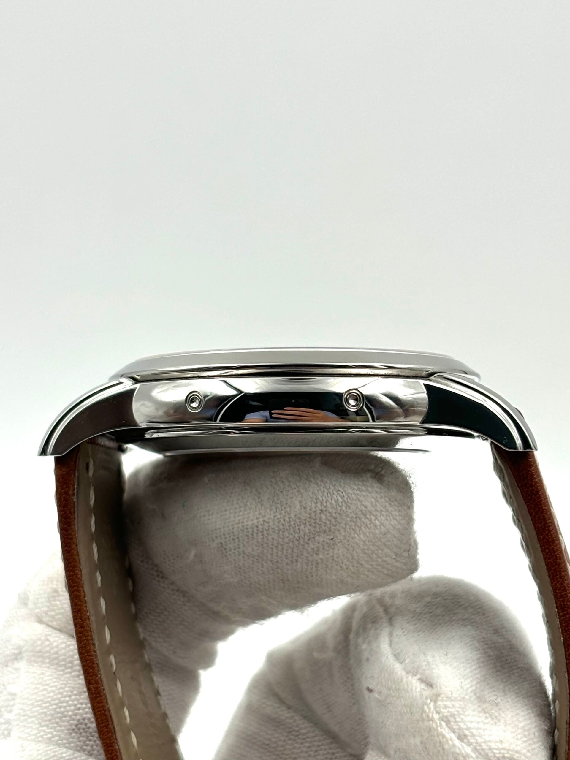 Patek Philippe Calatrava 5212A-001