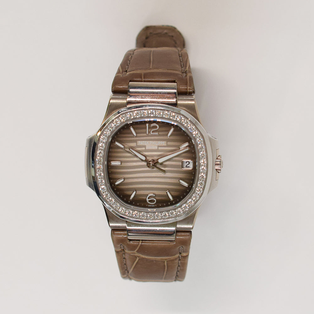 Nautilus 32mm White Gold Diamond Bezel Quartz 7010G-012