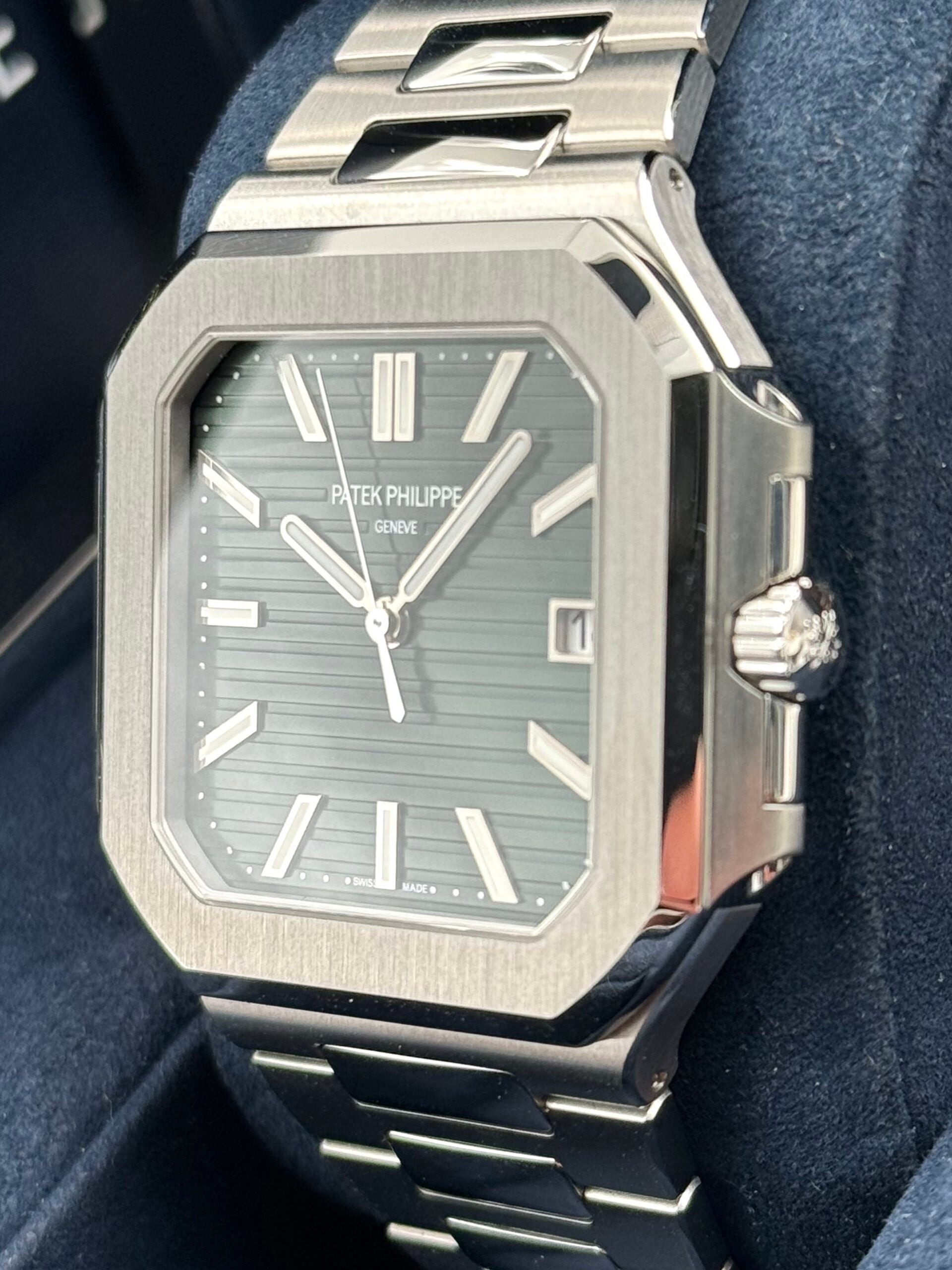 Patek Philippe Cubitus 5821/1A