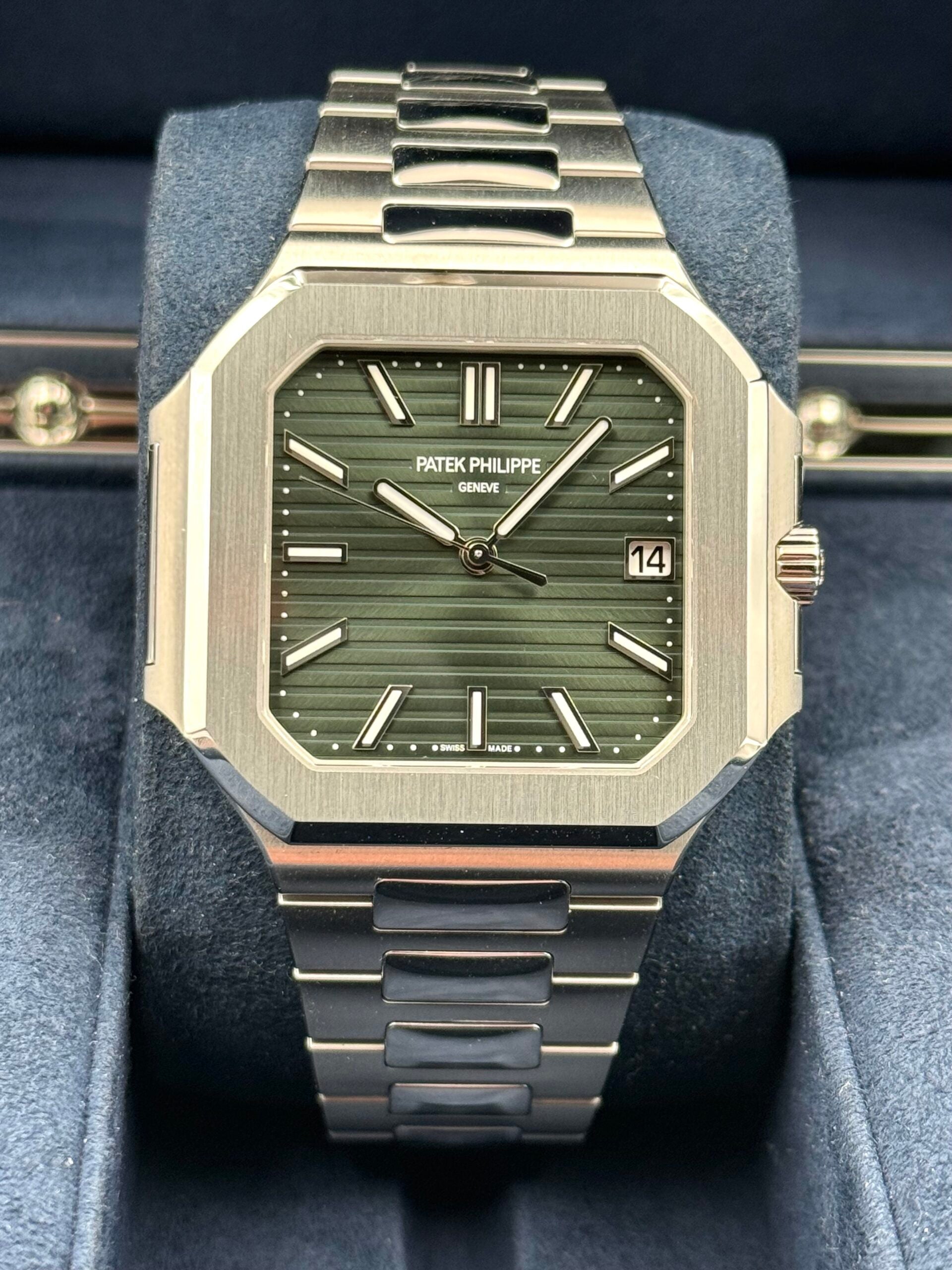 Patek Philippe Cubitus 5821/1A