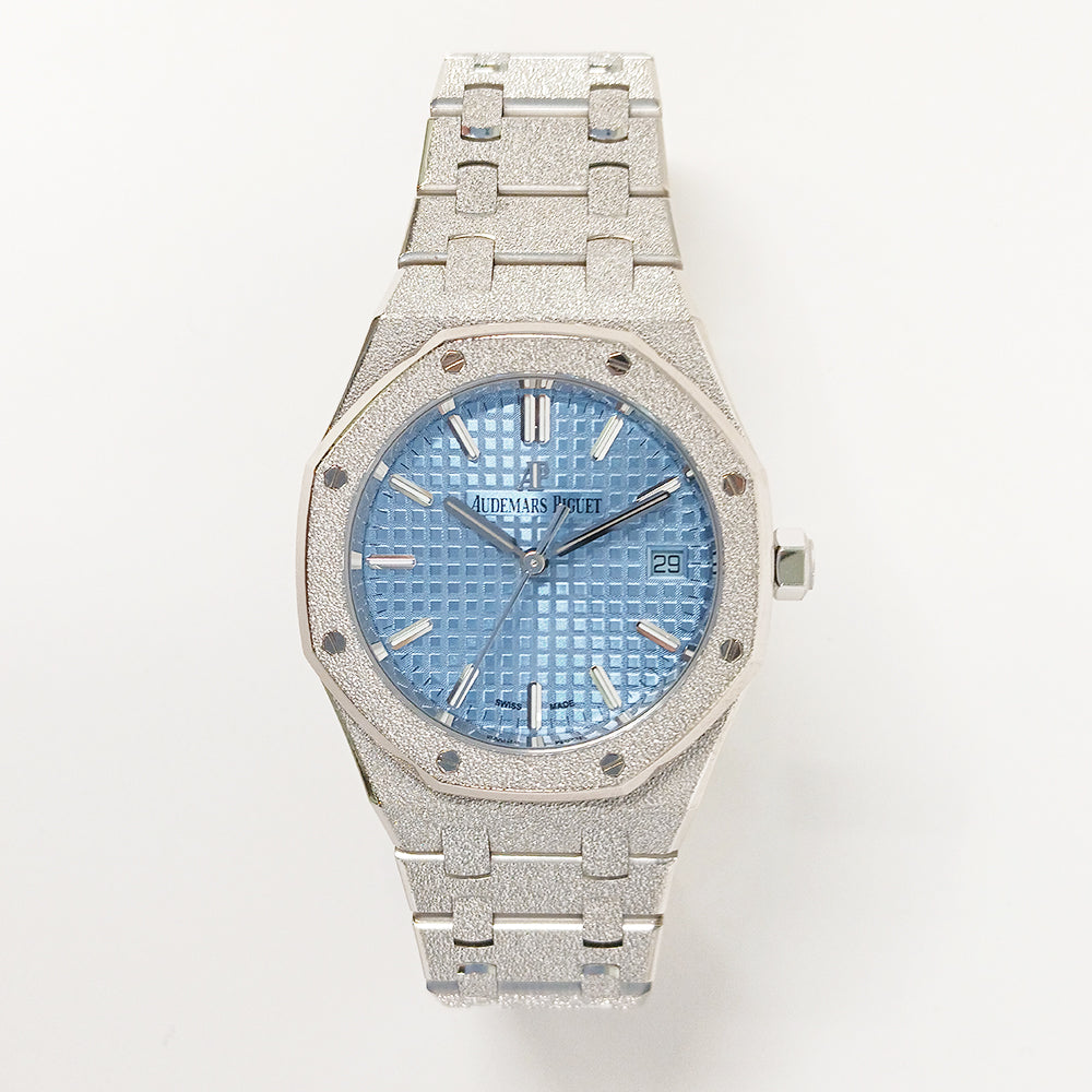 Royal Oak 34mm Frosted White Gold 77353BC.GG.1263BC.01