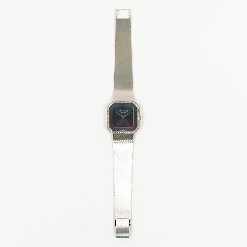 Octagon 29mm x 29mm Diamond Bezel White Gold 3854