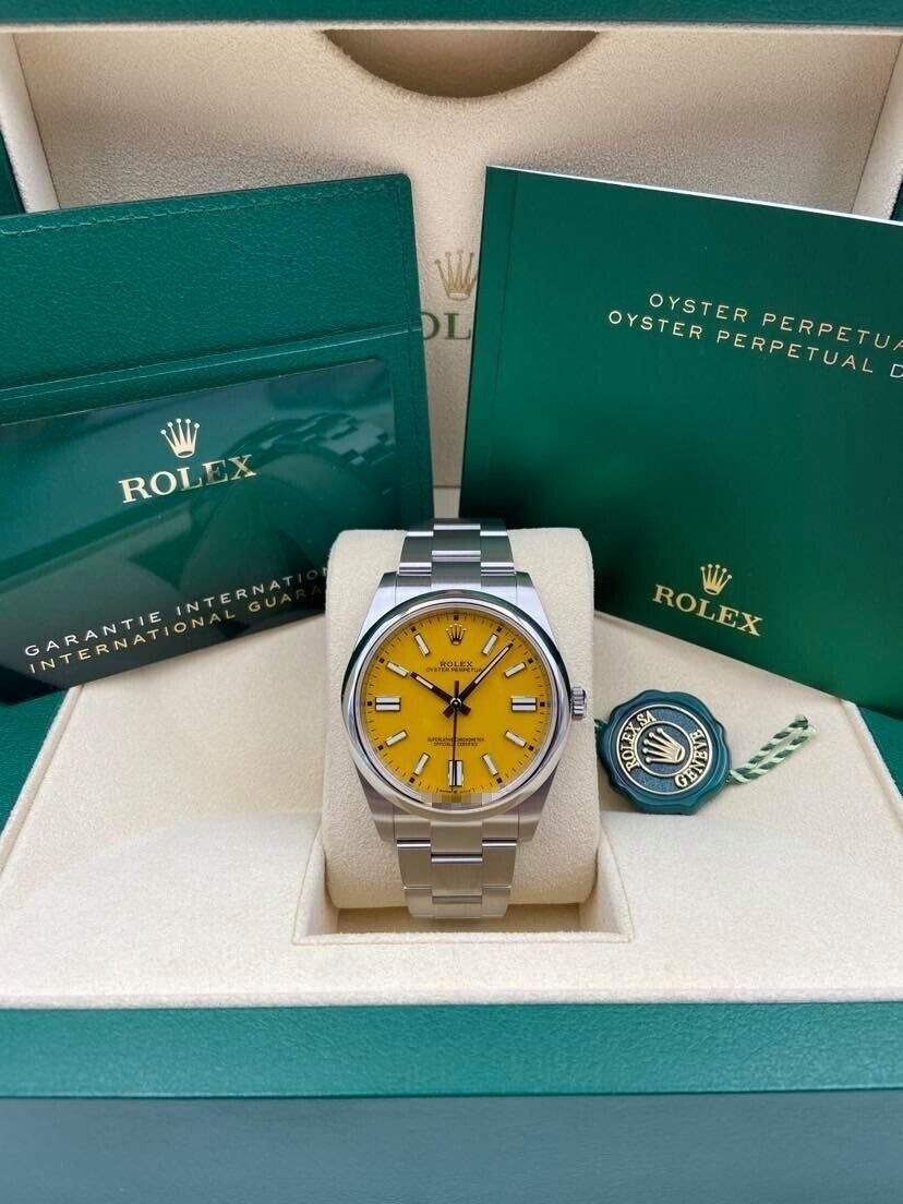 Rolex Oyster Perpetual 124300
