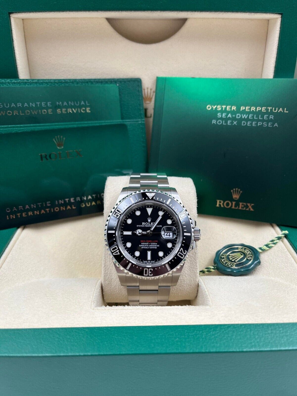 Rolex Sea-Dweller 126600