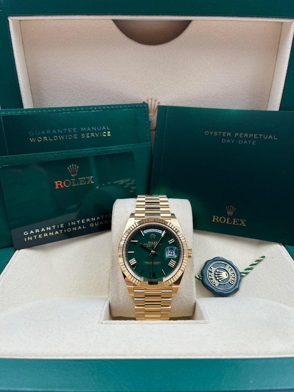 Rolex Day-Date 228238