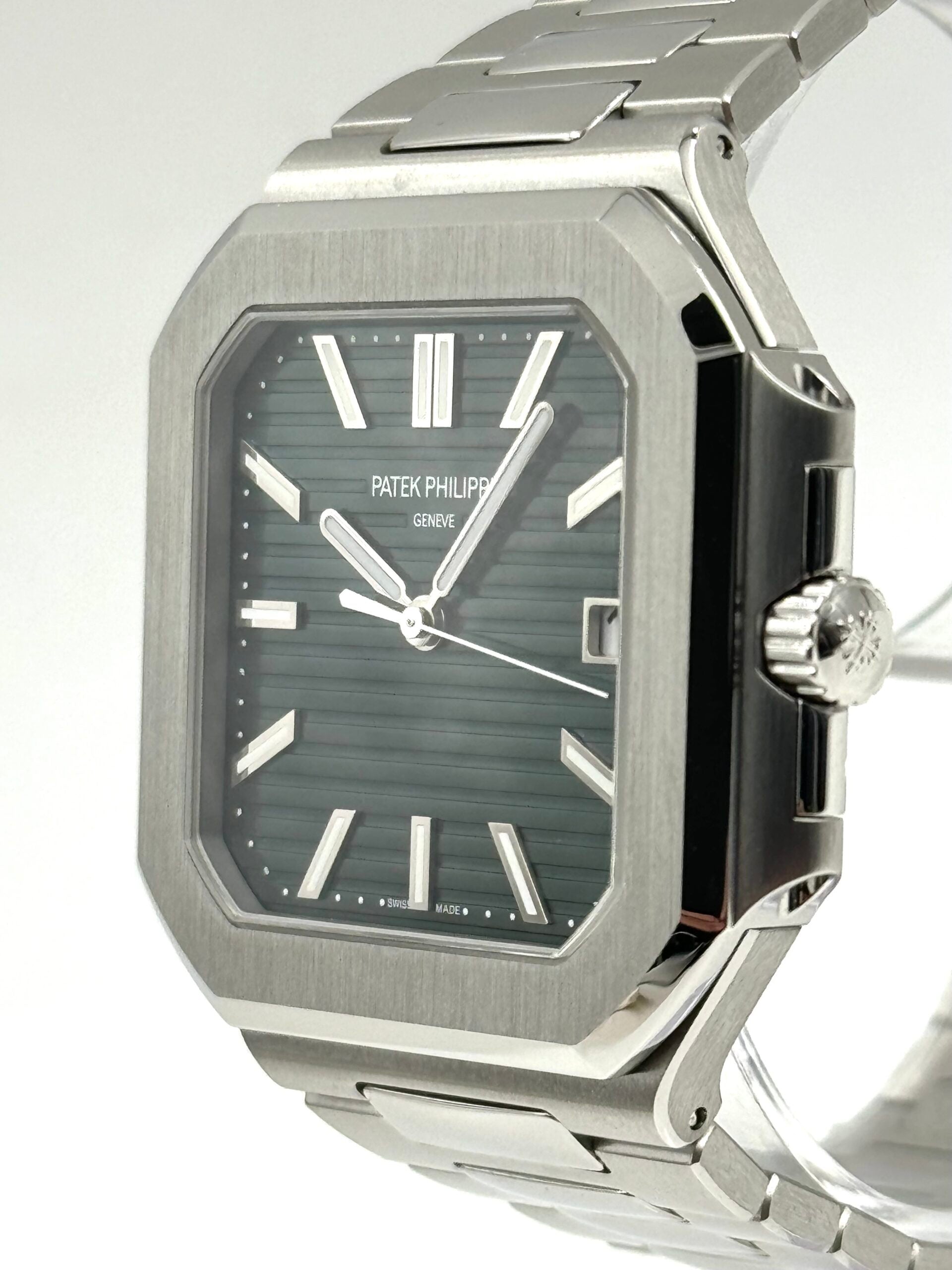 Patek Philippe Cubitus 5821/1A