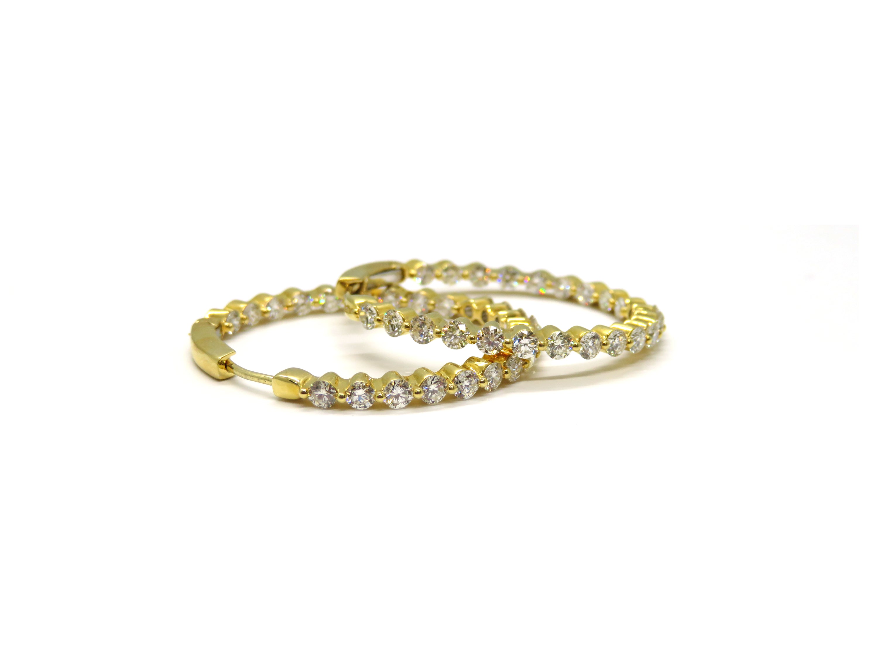 18kt YG dia in out hoops 46 ro