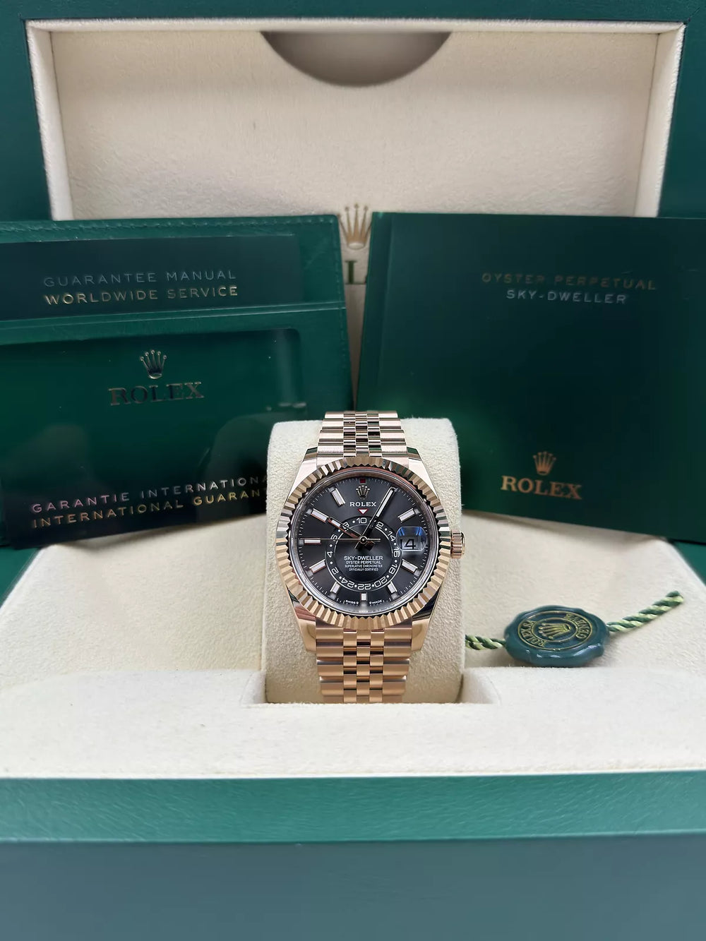 Rolex Sky-Dweller 336935