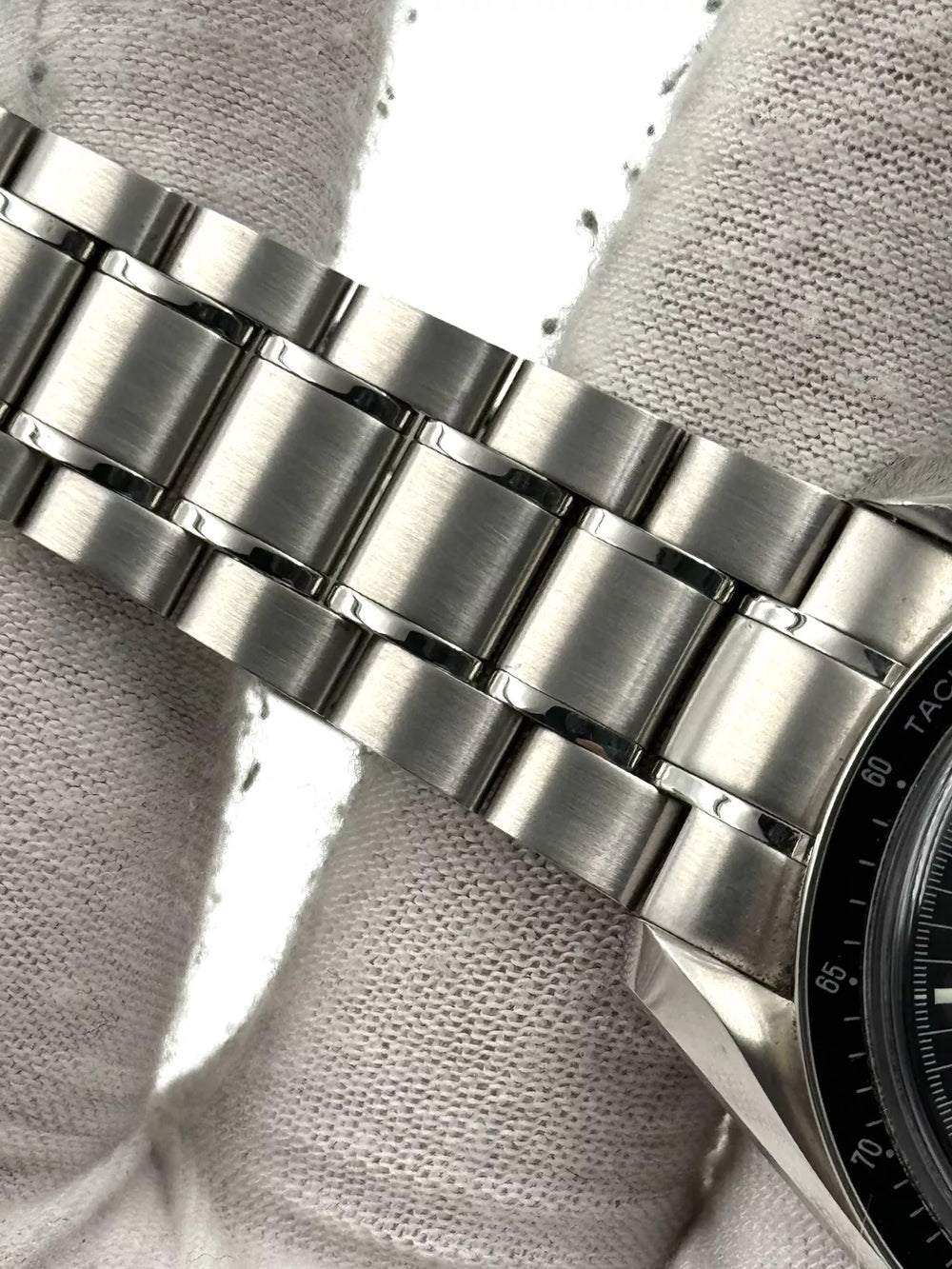 Omega Speedmaster Moonwatch 3597.04