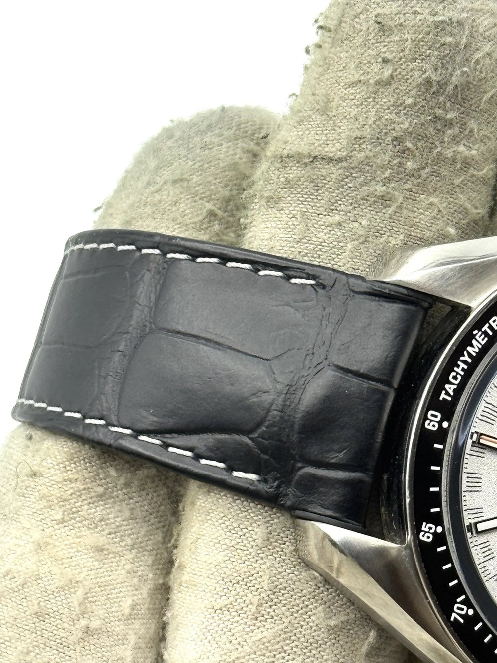 Omega Speedmaster Racing 329.33.44.51.04.001