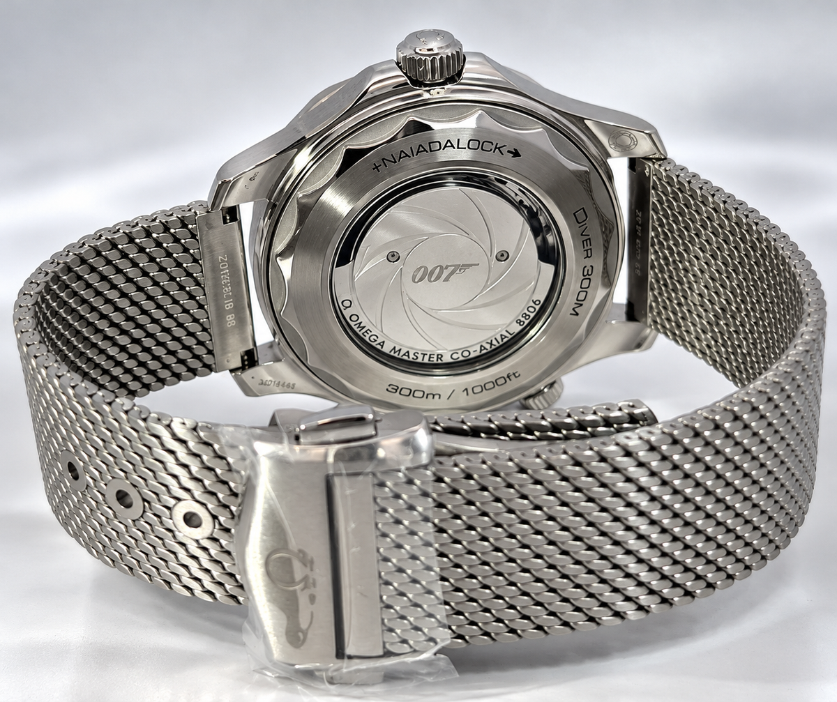 Unworn OMEGA Seamaster Diver 300M James Bond 007 Edition 42mm Ref. 210.30.42.20.03.004 – Full Set Oct. 2026