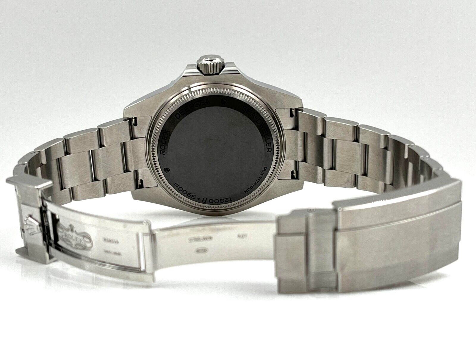 Rolex Sea-Dweller Deepsea 136660
