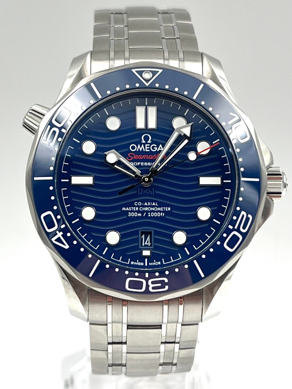 Omega Seamaster 300M 210.30.42.20.03.001