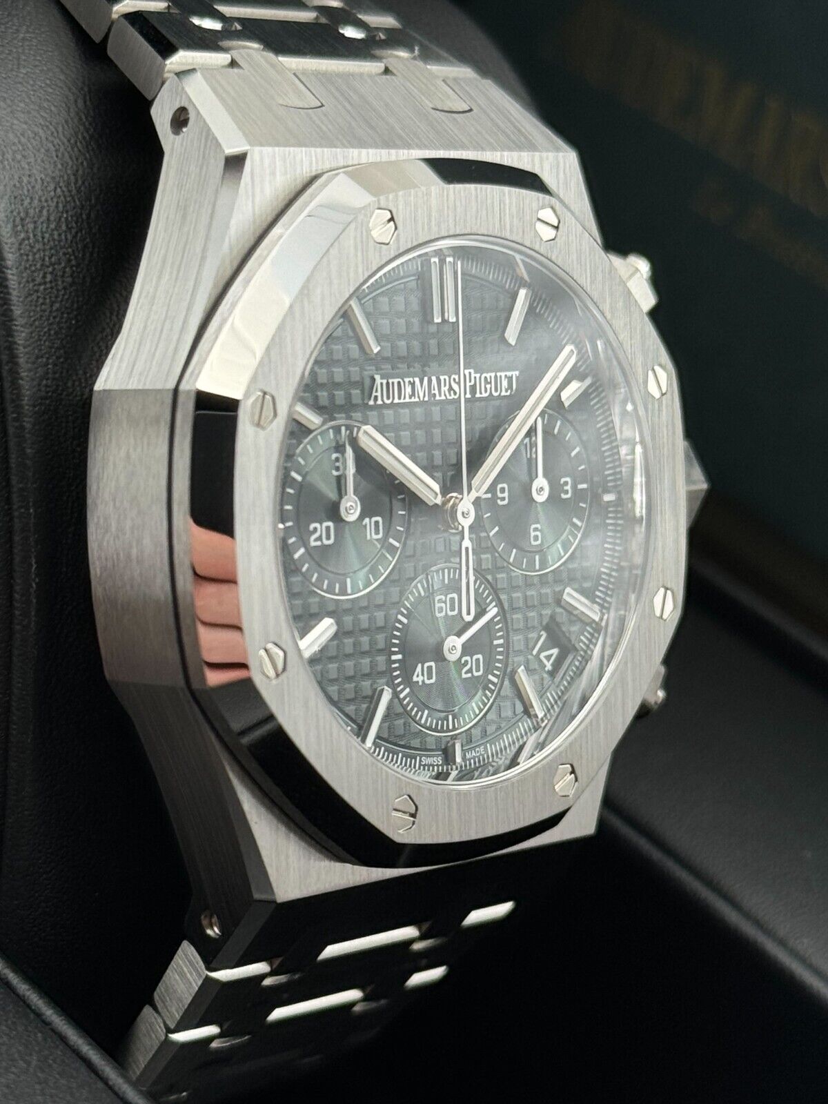 Audemars Piguet Royal Oak Chronograph 26240ST