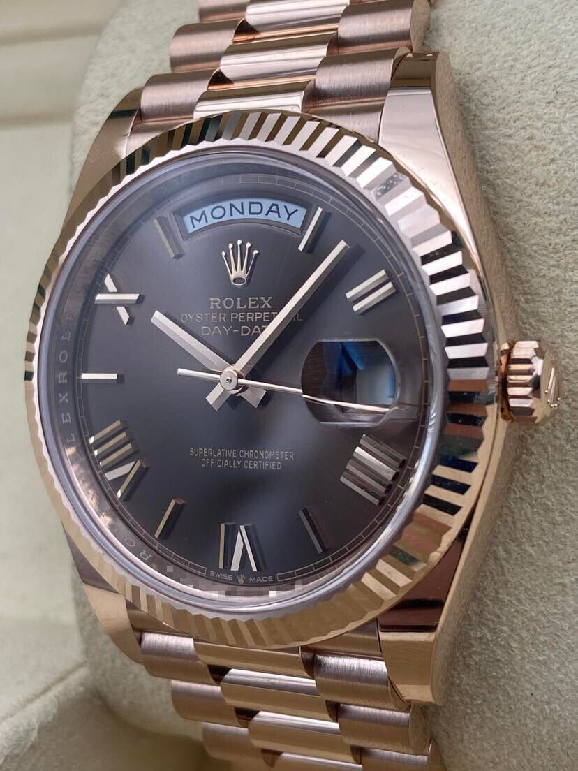 Rolex Day-Date 228235