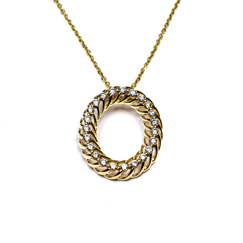 14kt Yellow Gold Diamond Oval Pendant Necklace