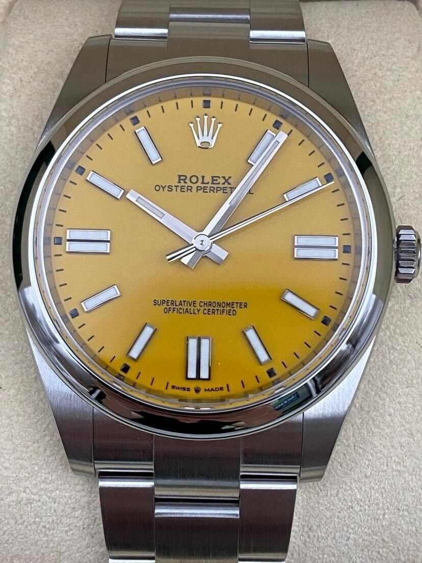 Rolex Oyster Perpetual 124300
