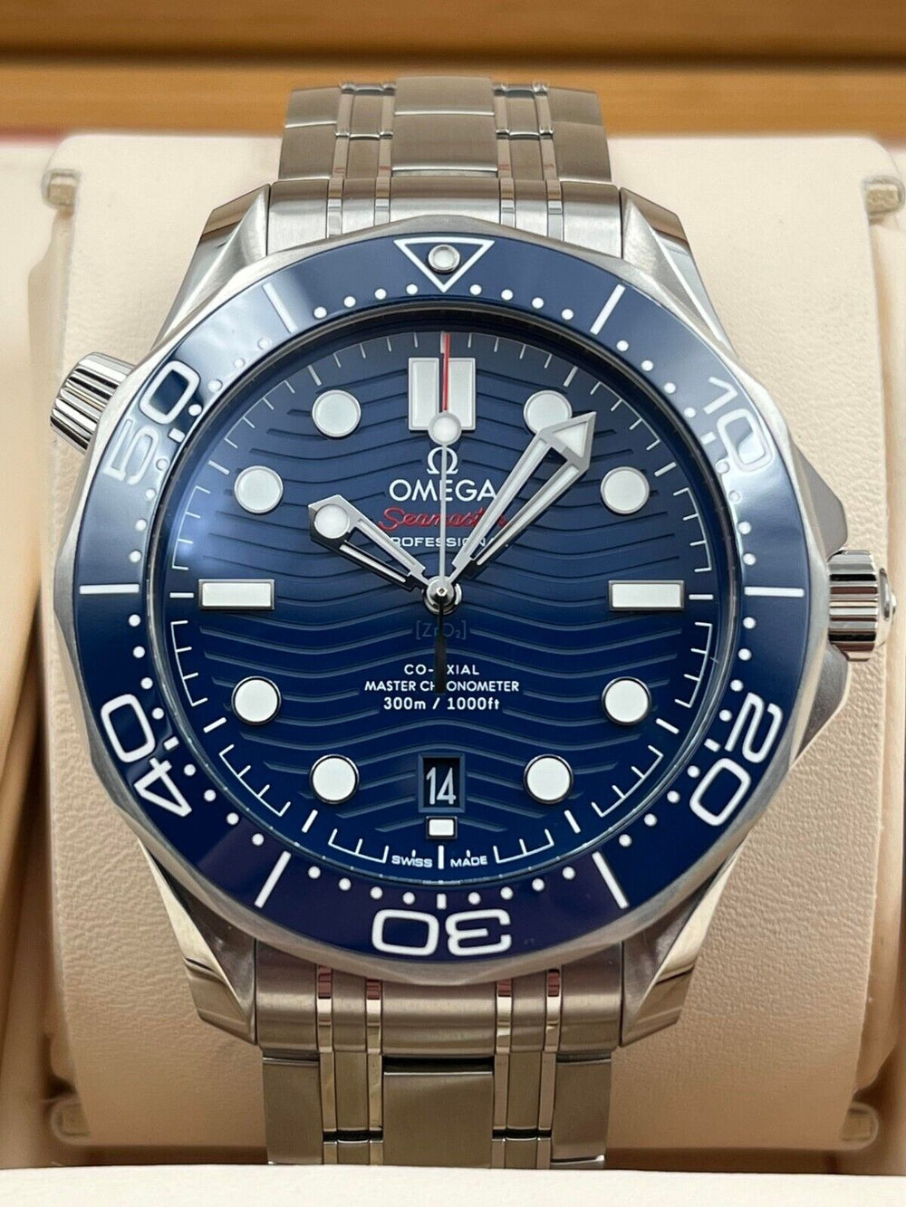 Omega Seamaster 300M 210.30.42.20.03.001