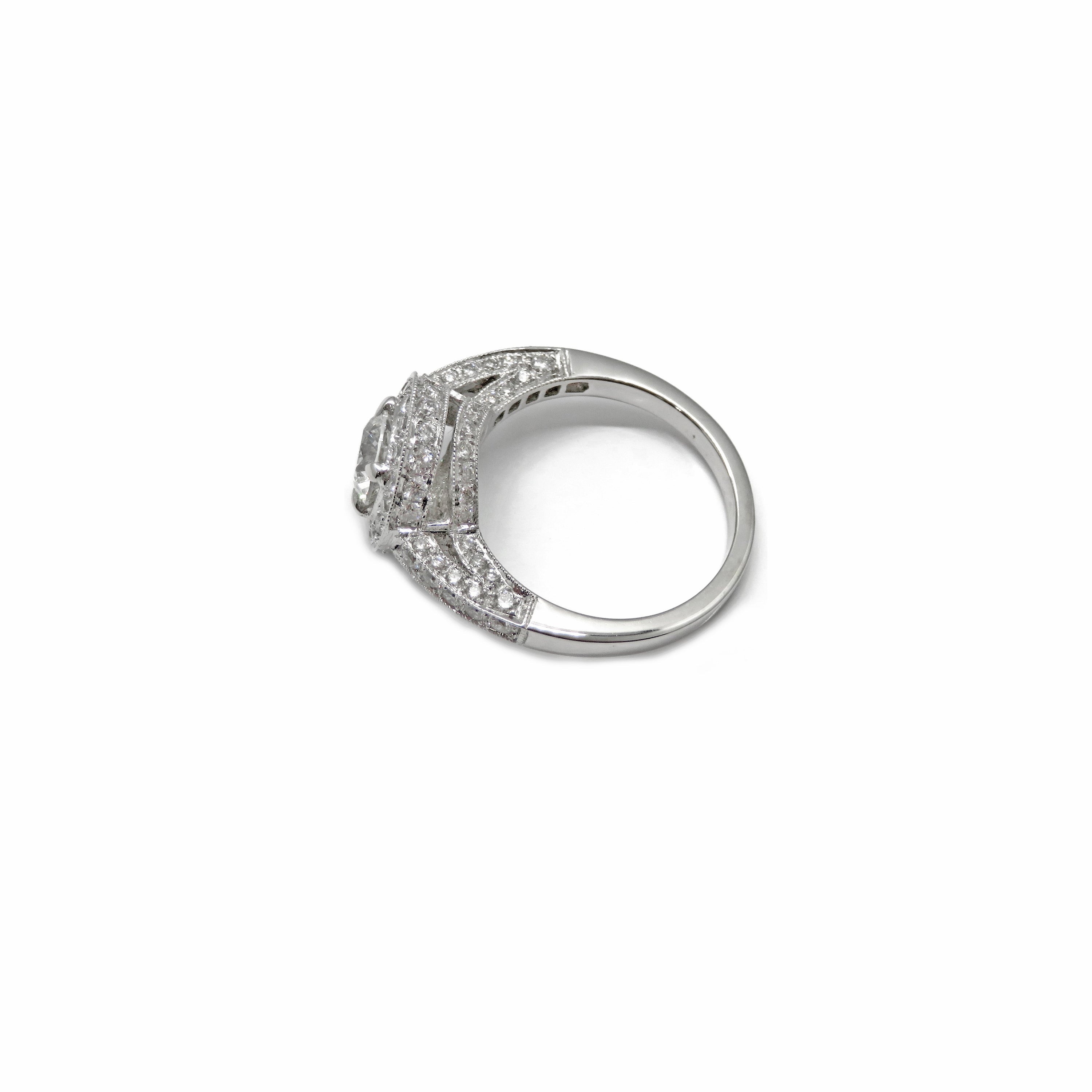 -E- 18kt wg eng ring RB .90ct
