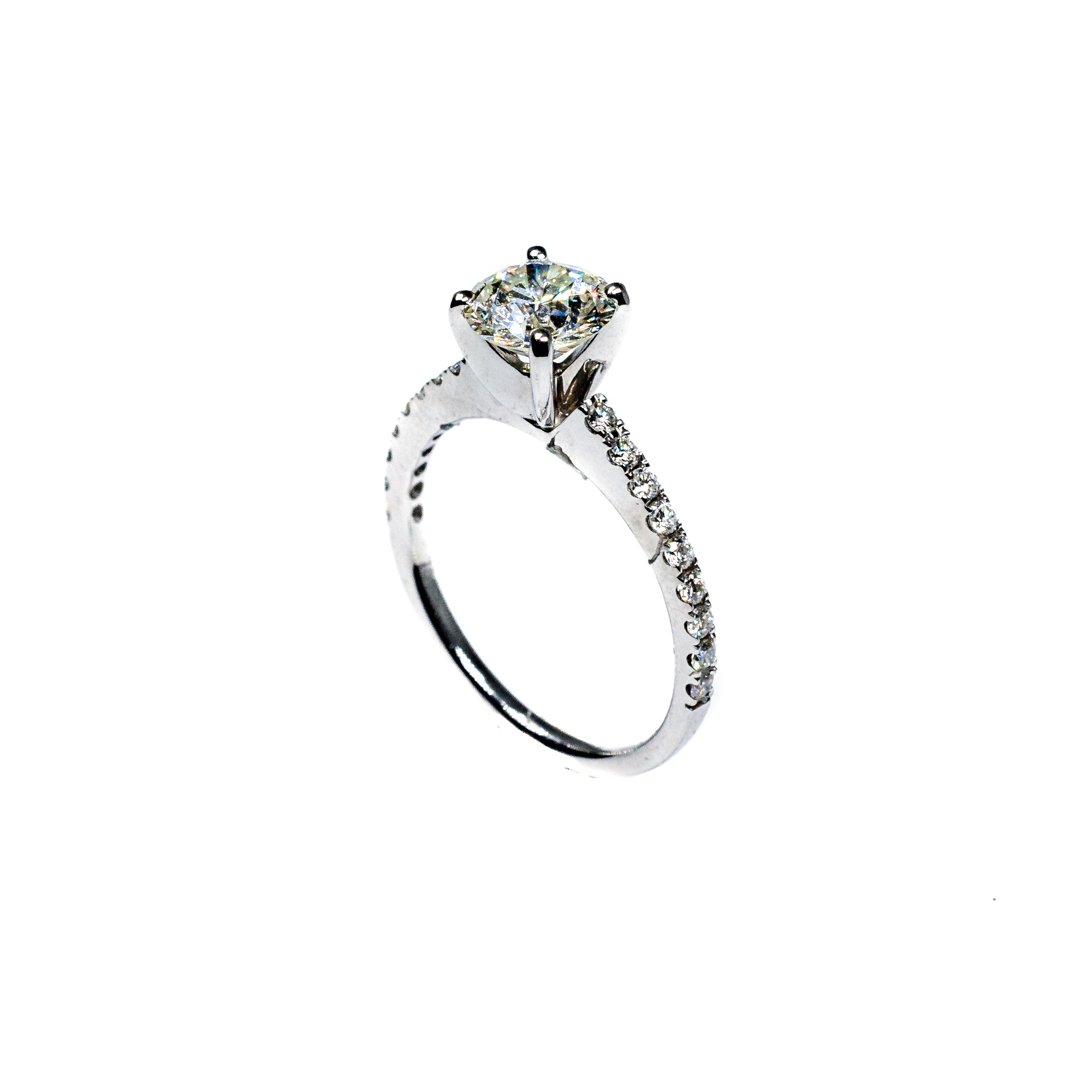 18K White Gold Pavé Diamond Semi-Mount Engagement Ring