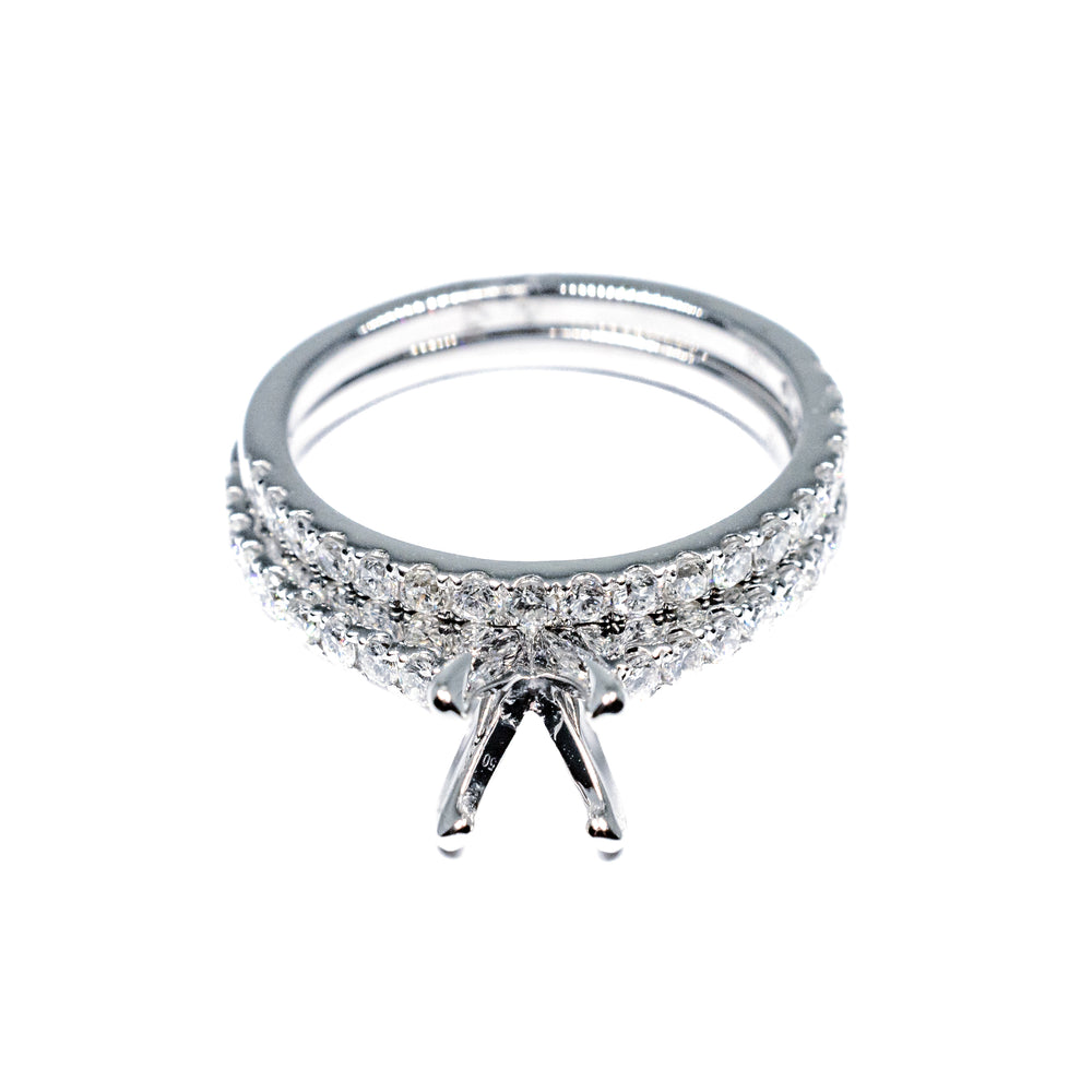 18K White Gold Pavé Diamond Halo Semi-Mount Engagement Ring