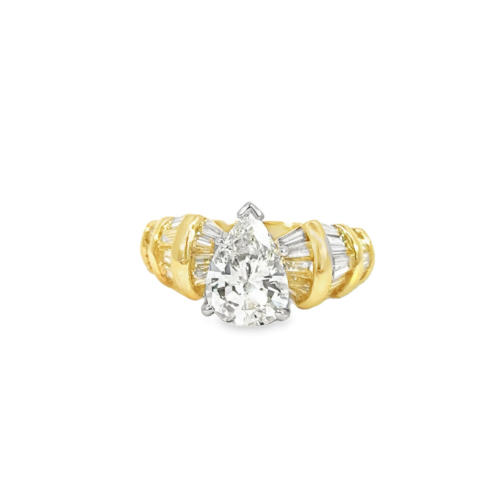 18k Yellow Gold Pear Shape Engagement Ring