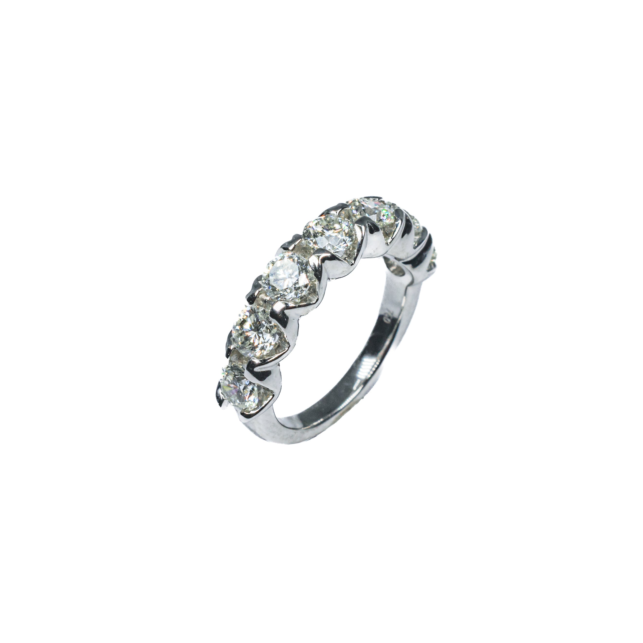 18K White Gold Seven-Stone Diamond Wedding Band – 2.16 Carat