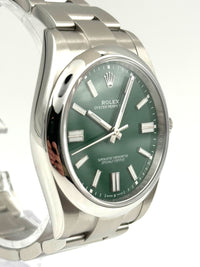 Rolex Oyster Perpetual 124300