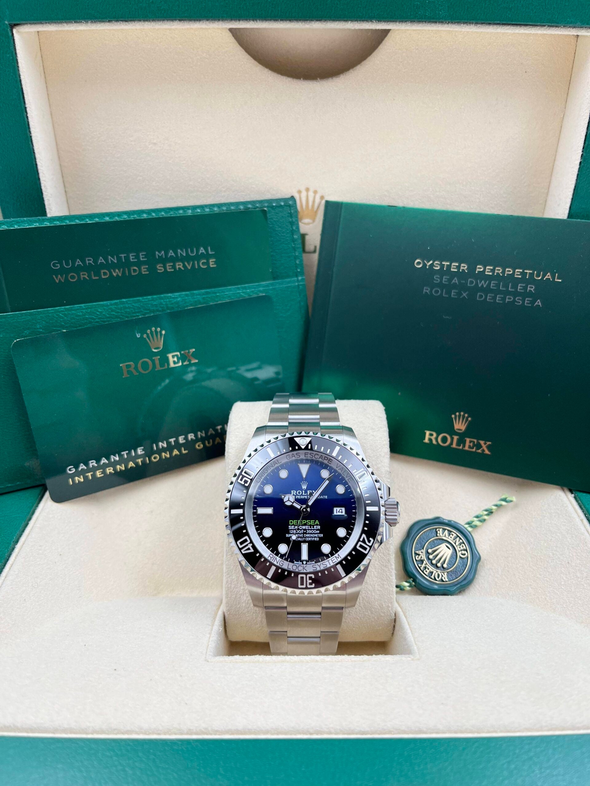 Rolex Sea-Dweller Deepsea 136660