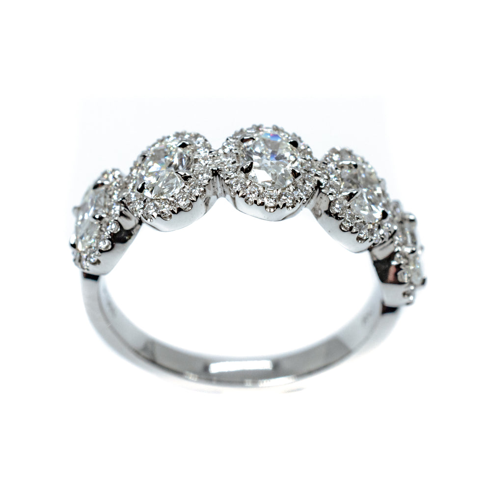 Plat 5-Oval diamond w/halo rin
