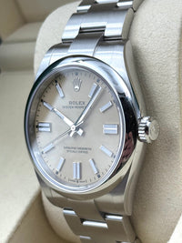 Rolex Oyster Perpetual 134300