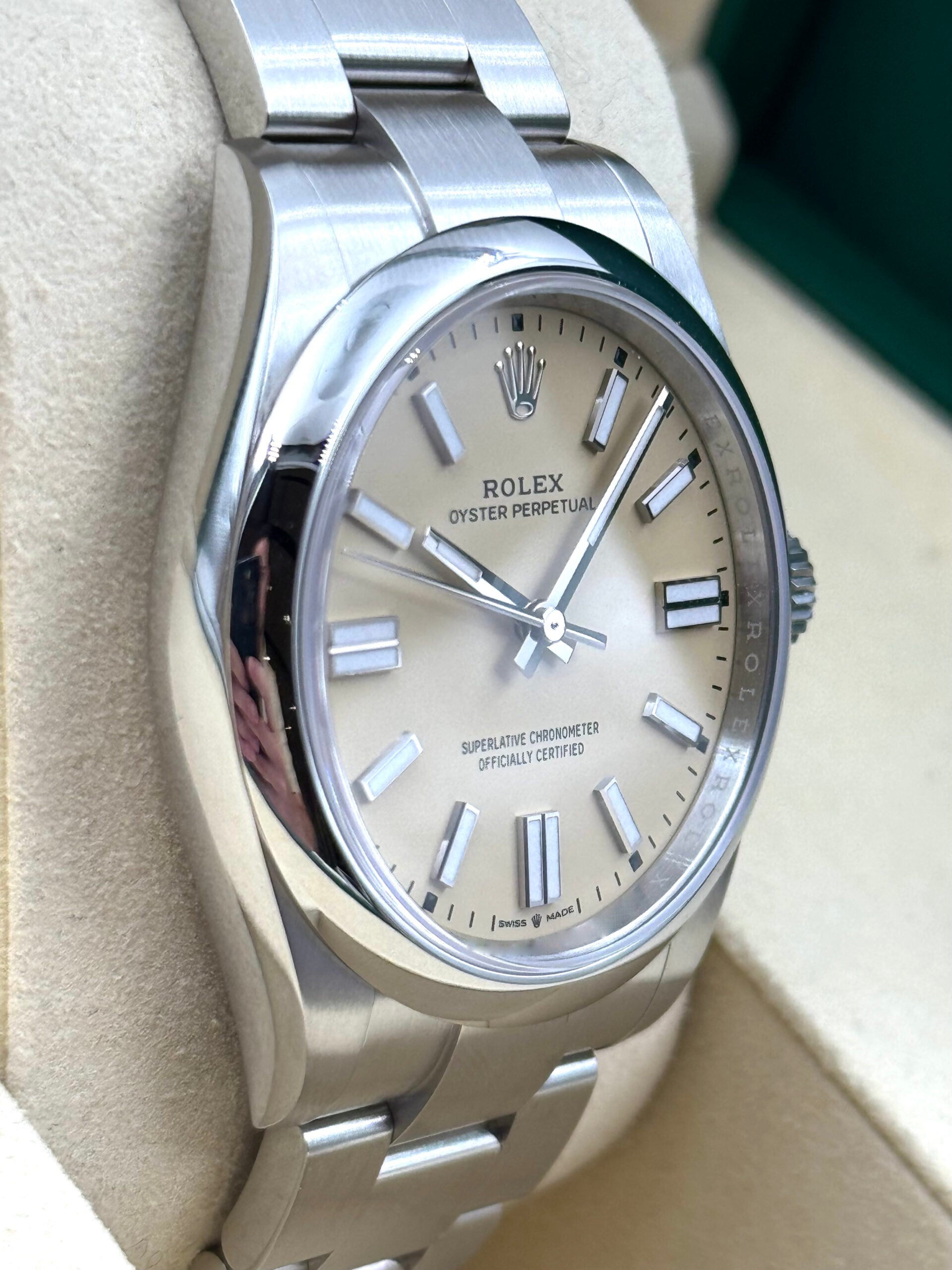 Rolex Oyster Perpetual 134300
