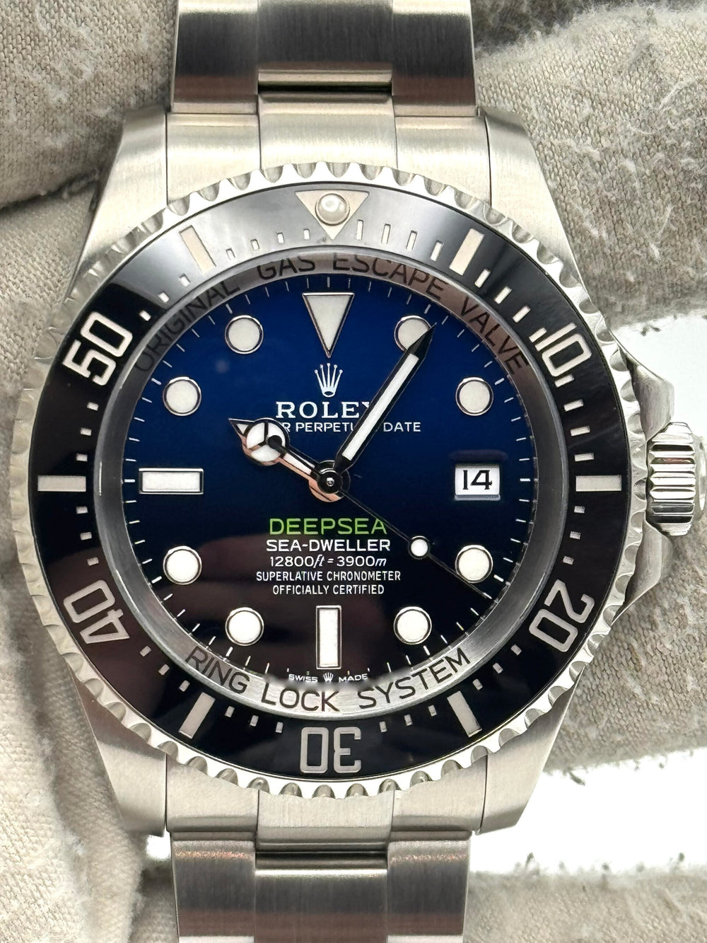 Rolex Sea-Dweller Deepsea 136660