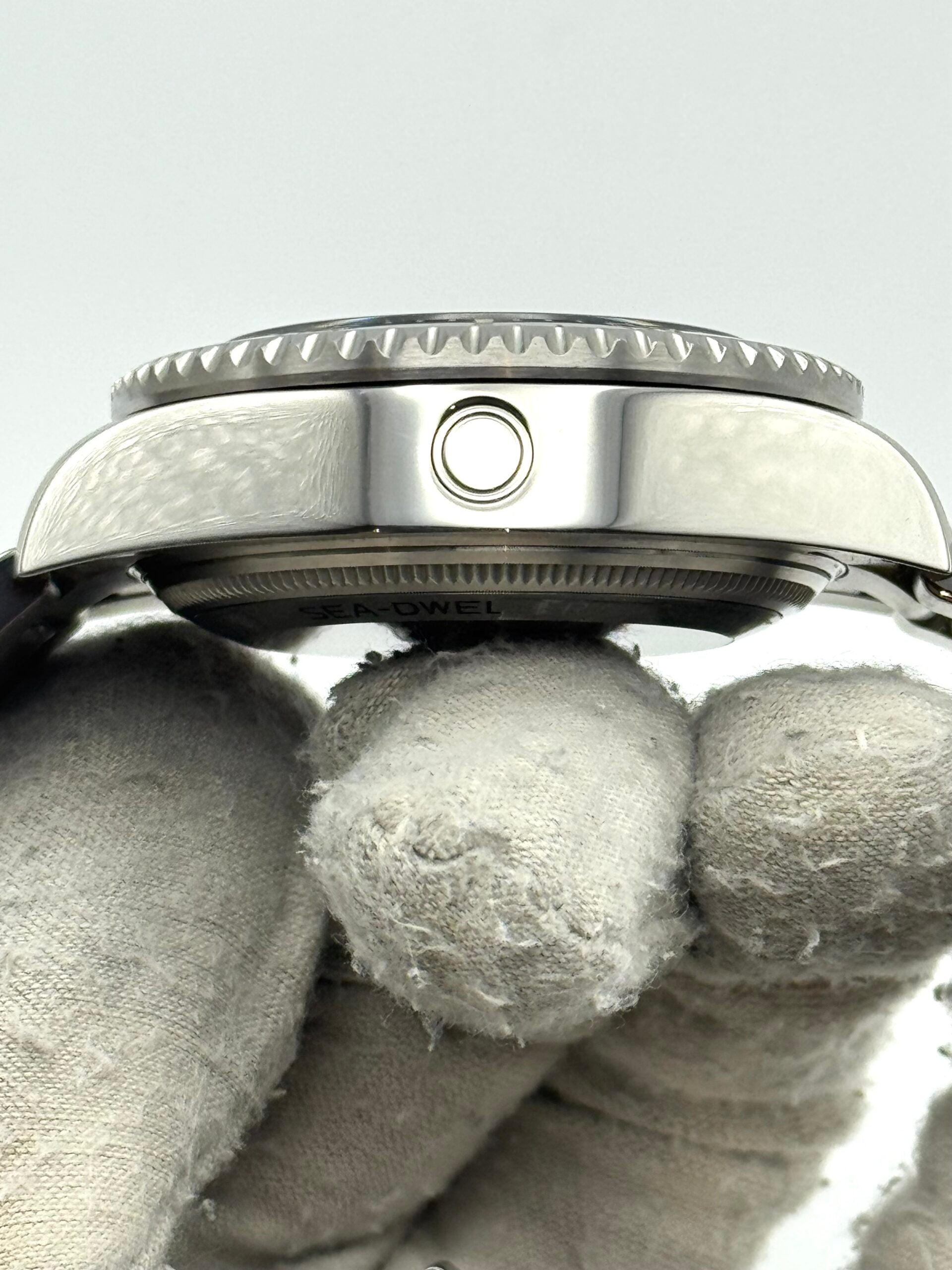 Rolex Sea-Dweller Deepsea 136660