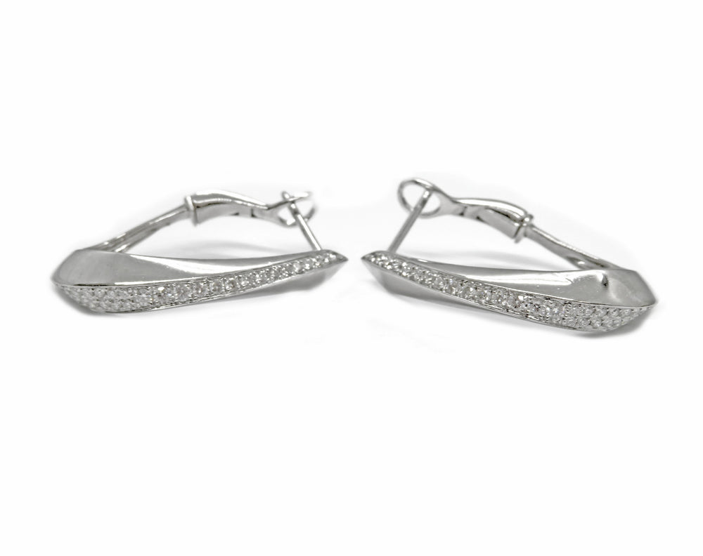 14K White Gold Diamond Twist Oval Hoop Earrings