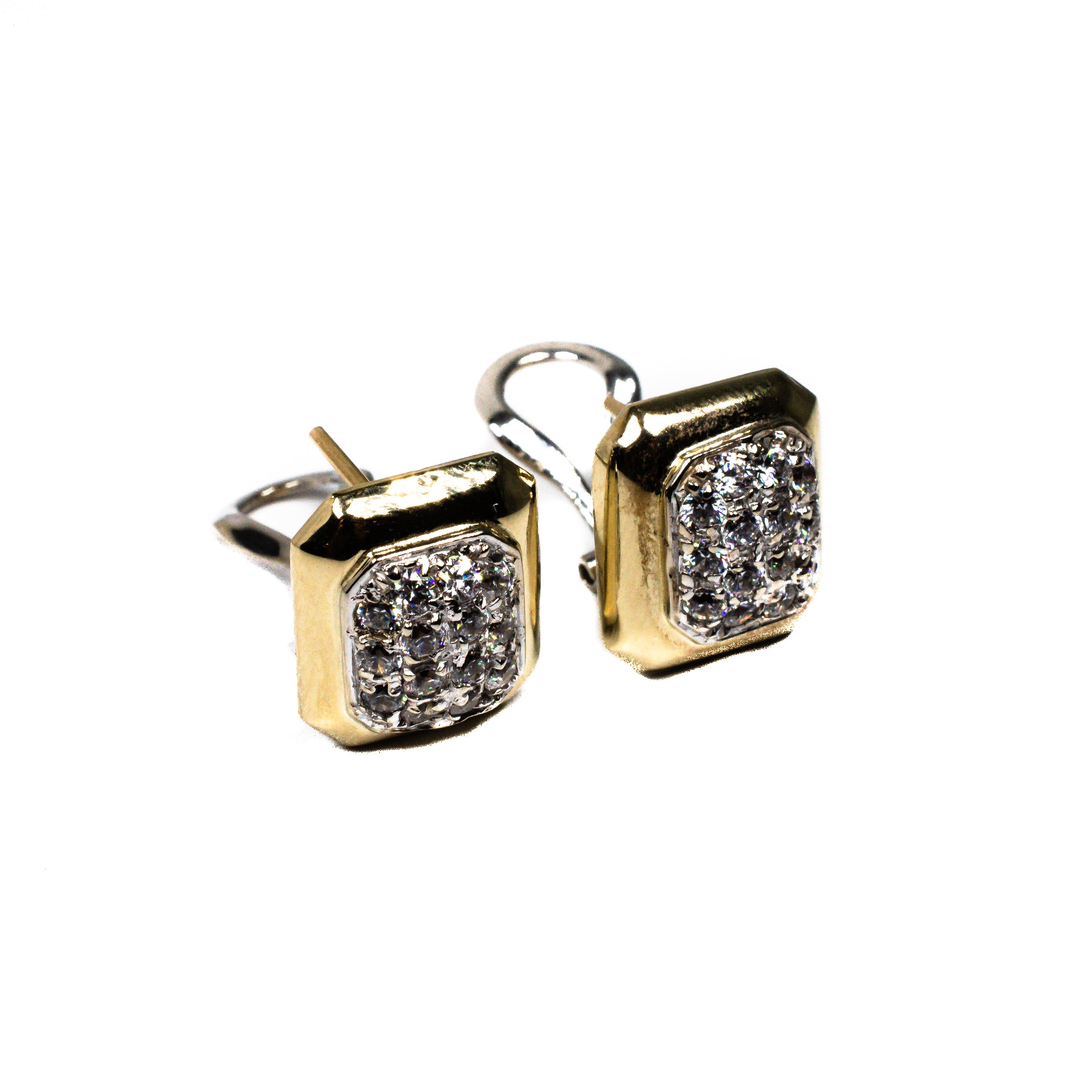 -E- 14kt yg dia earrings w/app