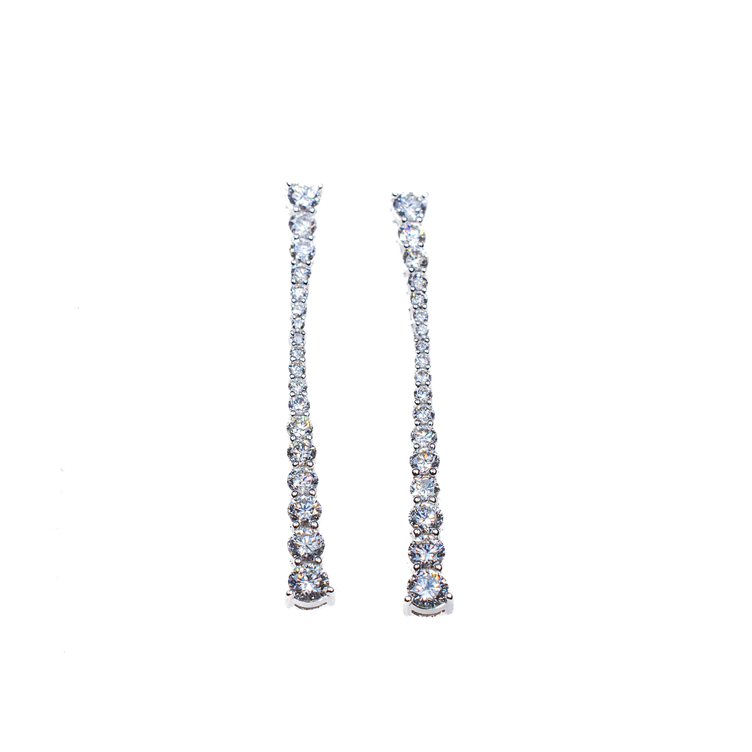 14K White Gold Diamond Crescendo Dangle Earrings – 1.19 Carat