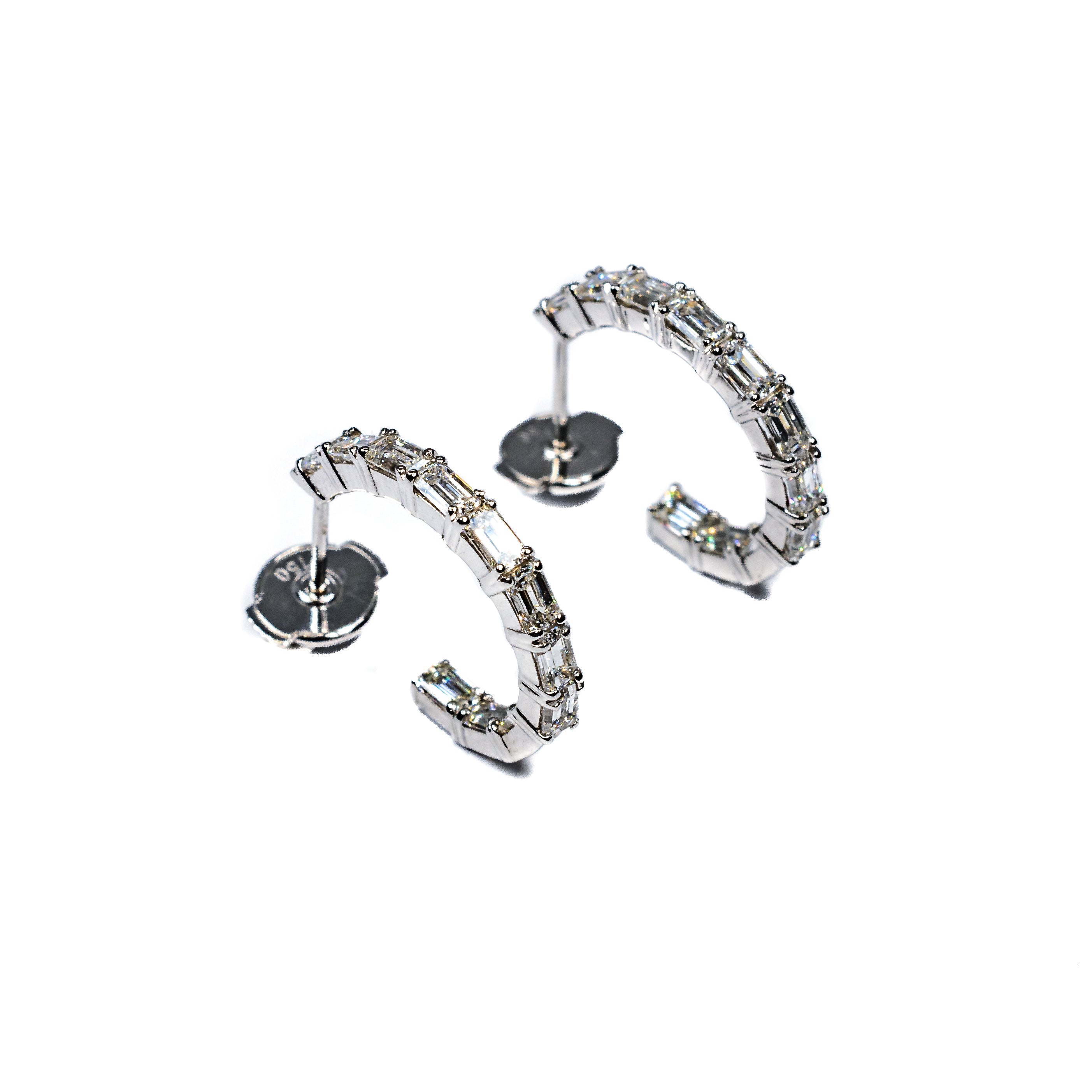 18K White Gold Baguette Diamond Inside-Outside Hoop Earrings – 1.77 Carat