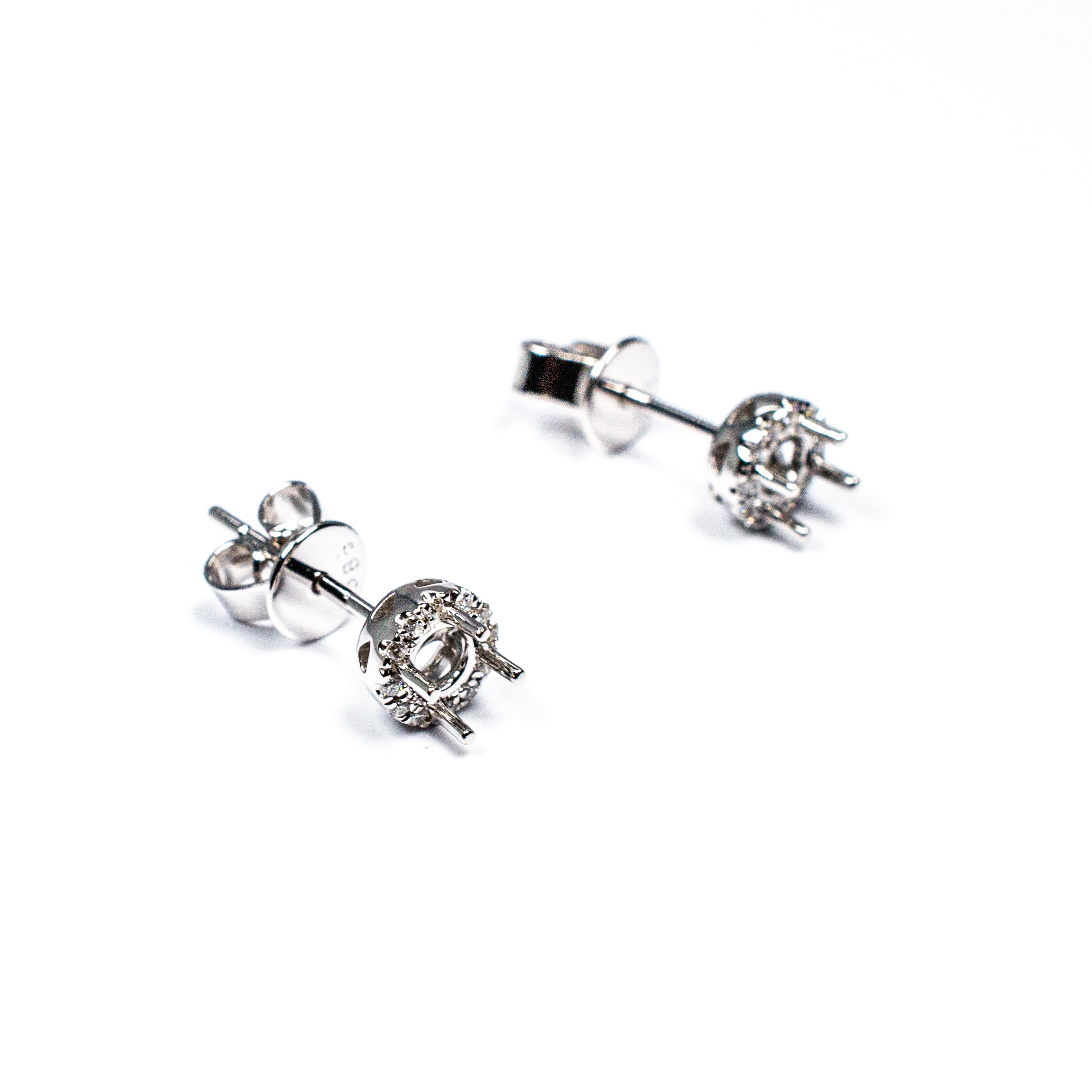 14K White Gold Diamond Halo Earring Settings – Semi-Mount Stud Earrings