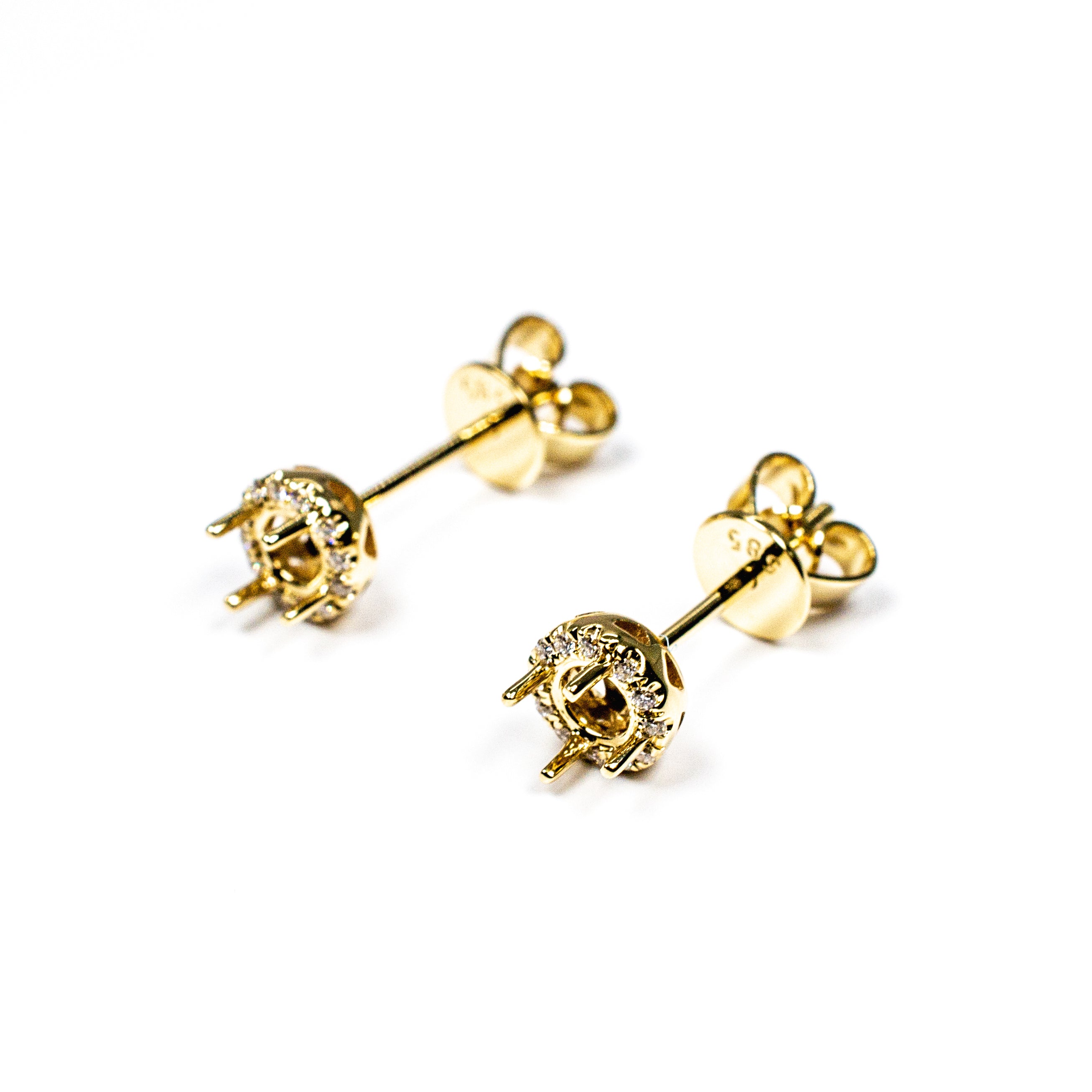 14kt yg smnt dia earrings 24B=