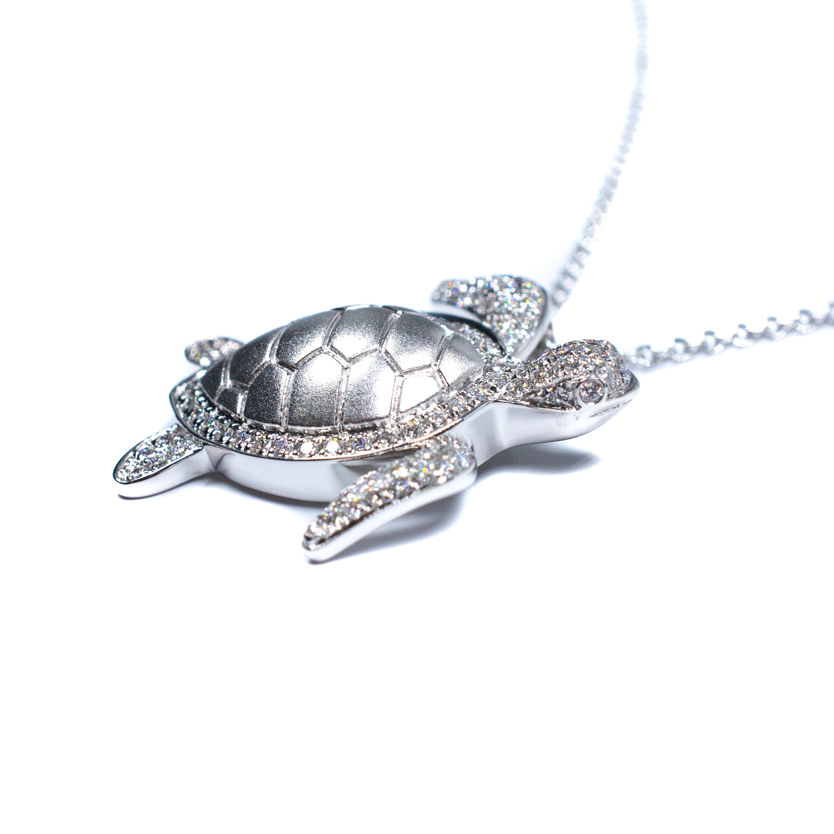 14K White Gold Pavé Diamond Honu Sea Turtle Pendant Necklace
