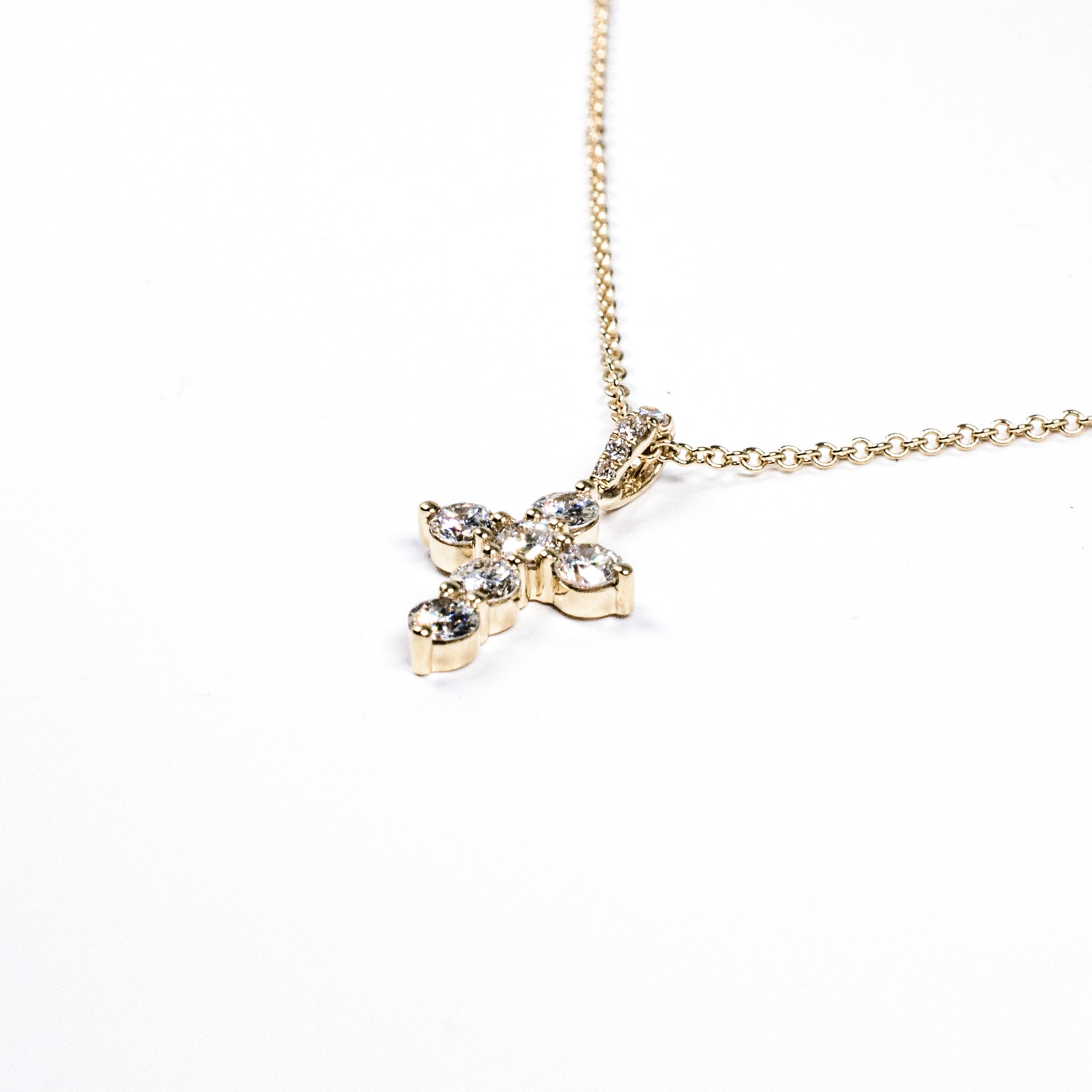 18K Yellow Gold Diamond Cross Pendant Necklace