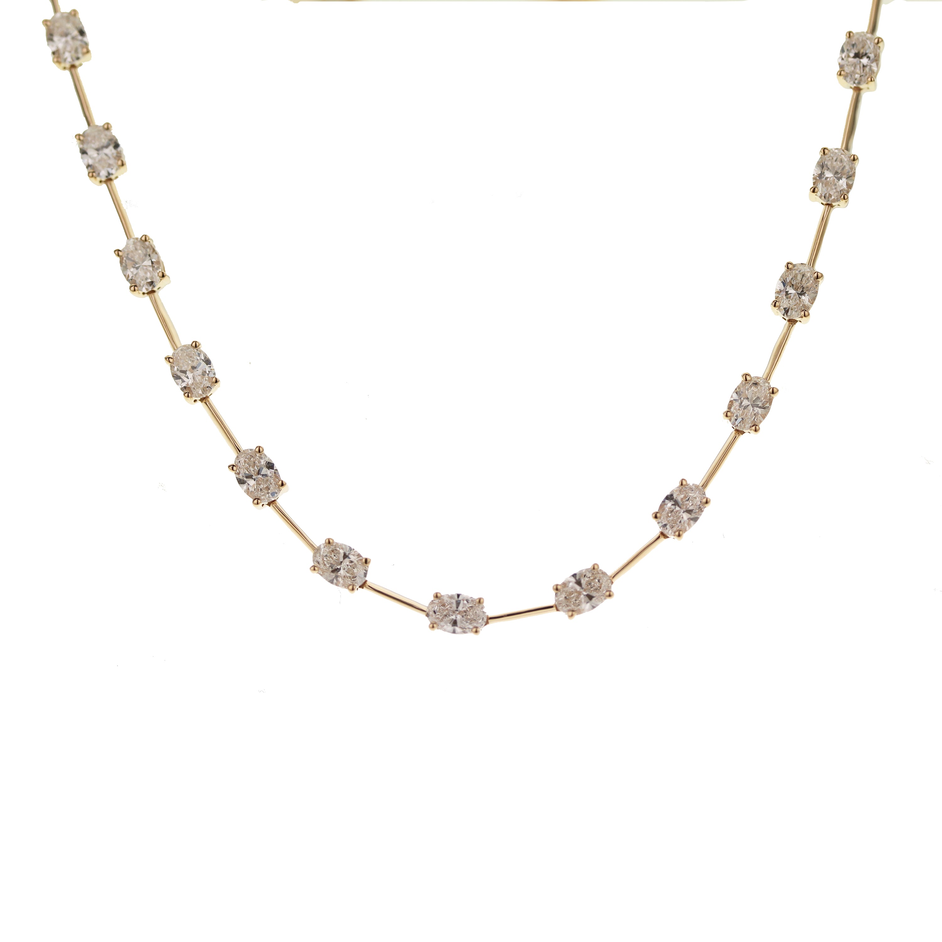18kt yg 42 Oval Diamond Neckla